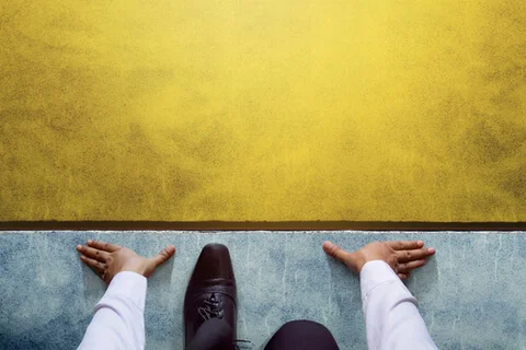 Executivo preparado para o crescimento da empresa após contratar agência de SEO